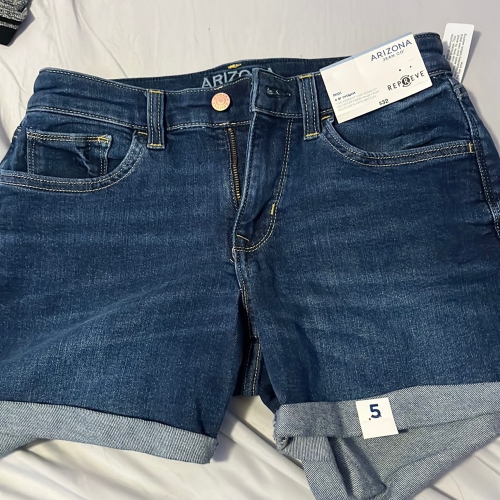 Size medium